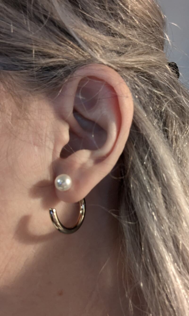 nOir Pearl Gold Tone Open Hoop Earrings Statement Minimalist Classic Elegant